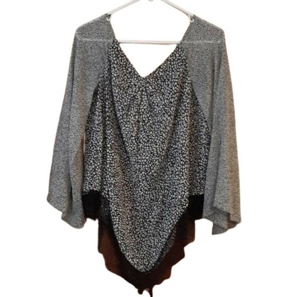 Derek Lam 10 Crosby Long Sleeve Cold-Shoulder Halter-Tie Printer Blouse Gray - Picture 3 of 8